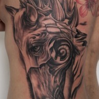 Herrlicher surrealistischer dunkler Pferdekopf Tattoo von Graynd