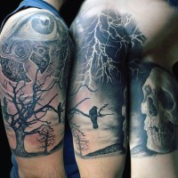 Tatuaje en el brazo, árbol seco con cuervo y cráneo volumétrico