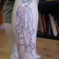 Big uncolored homemade big leg tattoo of Asian geisha