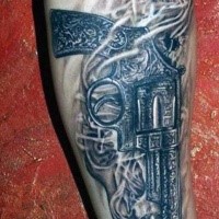 Schwarzes und graues sehr detailliertes Unterarm Tattoo von schönem antikem Revolver