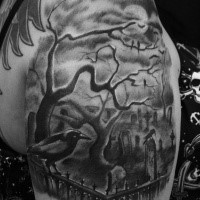 Tinteschwarzer Schulter Tattoo des gruseligen Friedhofs mit Kraul