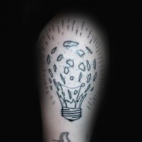 Black ink small shoulder tattoo of broken bulb