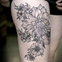 Tatuaje de jardín de flores, diseño gris