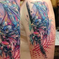 brillante acquerello dipinto stile colorato uccello tatuaggio su spalla
