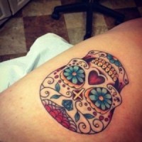 colorato teschio messicano tatuaggio