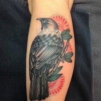 fresco uccello su albero tatuaggio per uomo su braccio