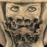 fresca idea di cranio su tutta schiena tatuaggio