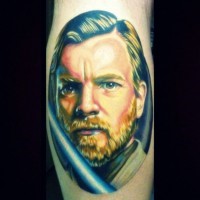 Tatuaje  de Obi Wan Kenobi joven hermoso