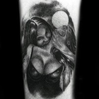 Cool very detailed vampire woman tattoo on arm