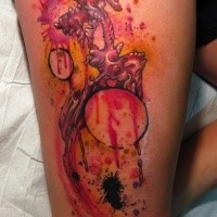 Creepy looking bloody thigh tattoo of human heart