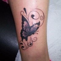 Nettes Schmetterling Tattoo-Design für Frauen