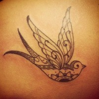 carino uccello rondine tatuaggio con modello