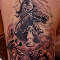 Tatuaje  de guerrero majestuoso a caballo