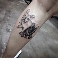Tatuaje en la pierna, bulldoges franceses tiernos