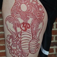 Head of an elephant with hieroglyph skin scarification on thigh
