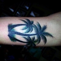 piccolo colorato tre palme tatuaggio su braccio