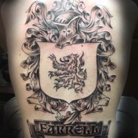 bella stemma di famiglia farrell tatuaggio sulla schiena