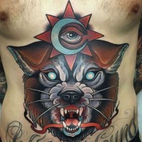 Tatuaje en el vientre,  animal loco demoniaco con signo misterioso