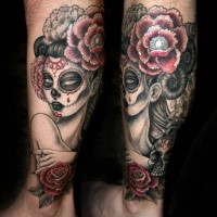 Mexican traditional colored leg tattoo of woman with flowers