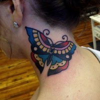 Einfacher traditioneller Schmetterling Tattoo am Hals