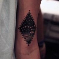 Schöne kleine Konstellation Tattoo am Arm