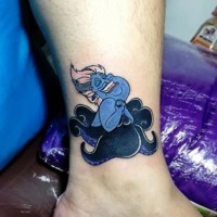 Tatuaje en el tobillo,  héroe malo de dibujo animado famoso