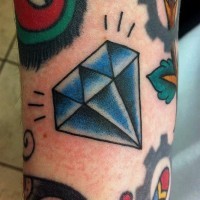 Oldschool farbiger detaillierter blauer Diamant Tattoo