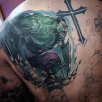 Oldschool Comic-Bücher farbiger schreiender Hulk Tattoo an der Schulter