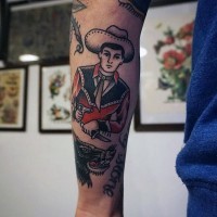 Oldschool Stil bemalter und gefärbter Cowboy Tattoo am Arm