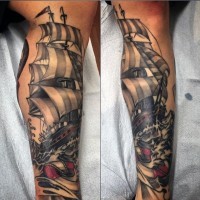 originale colorato 3D antica barca in mare tatuaggio a manicotto