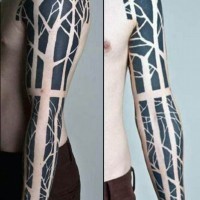 originale stile inchiostro nero albero a forma foresta tatuaggio avambraccio