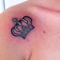Pretty crown tattoo on shoulder for girls