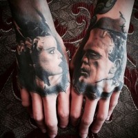 Echt Foto sehr detaillierte alten Horrorfilme Helden Tattoo an Händen