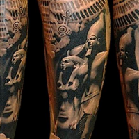 Tatuaje de estatuas antiguas egipcias increíbles