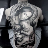 Realismus Stil großes sehr detailliertes religiöses Bild Tattoo am ganzen Rücken
