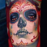 Tatuaggio incantevole Santa Morte