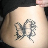 semplice farfalla tatuaggio idea per ragazza indietro