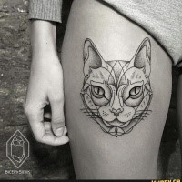 Sketch style black ink thigh tattoo of cat head