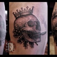 Small black and gray style smoking human skull tattoo stylized with crown