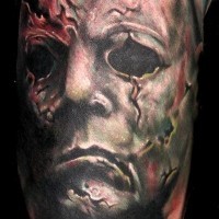 Tatuaje  de la cara de monstruo sin ojos