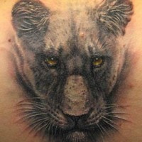 Sehr realistischer schwarzer Panthers Kopf Tattoo
