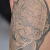 Le tatouage 3D de Gollum noir et blanc