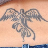 Stile angelico tatuato