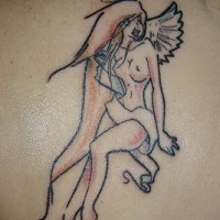 Une sexy blonde ange tatouage en couleur