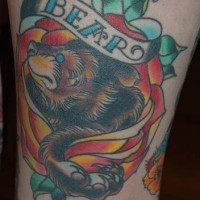 Tatuaje oso pardo multicolor