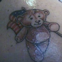 Tatuaje oso patriota EE.UU