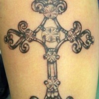 Bejeweled cross qualitative tattoo