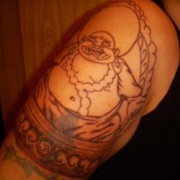 joyful buddha incombleta tatuaggio sul braccio