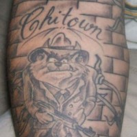Tatuaggio su tutto braccio Taz gangster