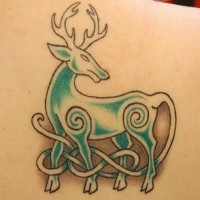 Le tatouage de cerf celtique